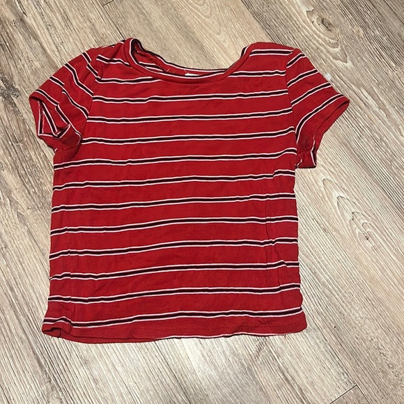 Garage striped top! - Picture 1 of 3